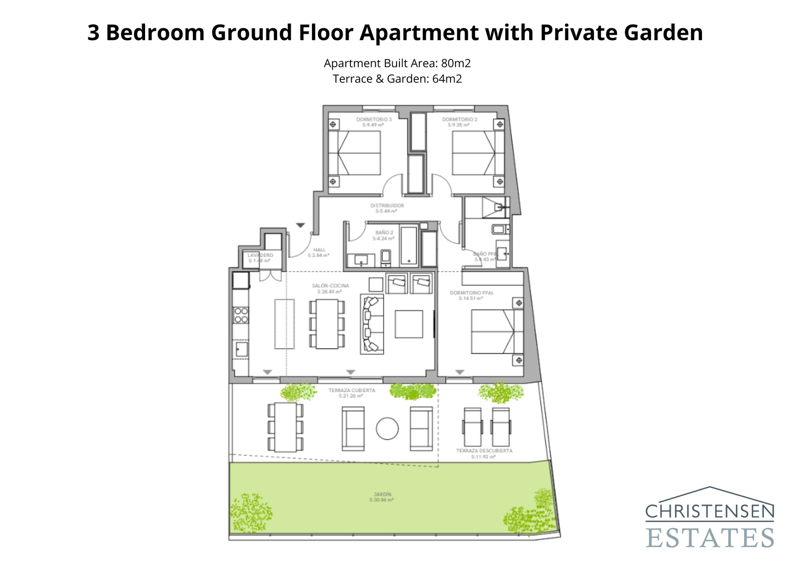 Plantegning for boligen i stueetagen med tre soveværelser, der fremhæver det generøse indendørs rum og den store private have, perfekt til udeliv.
