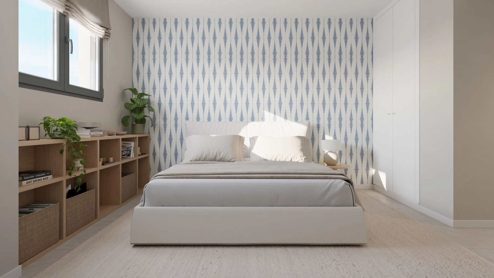 Et komfortabelt og lyst gæsteværelse med rigelig plads og naturligt lys.