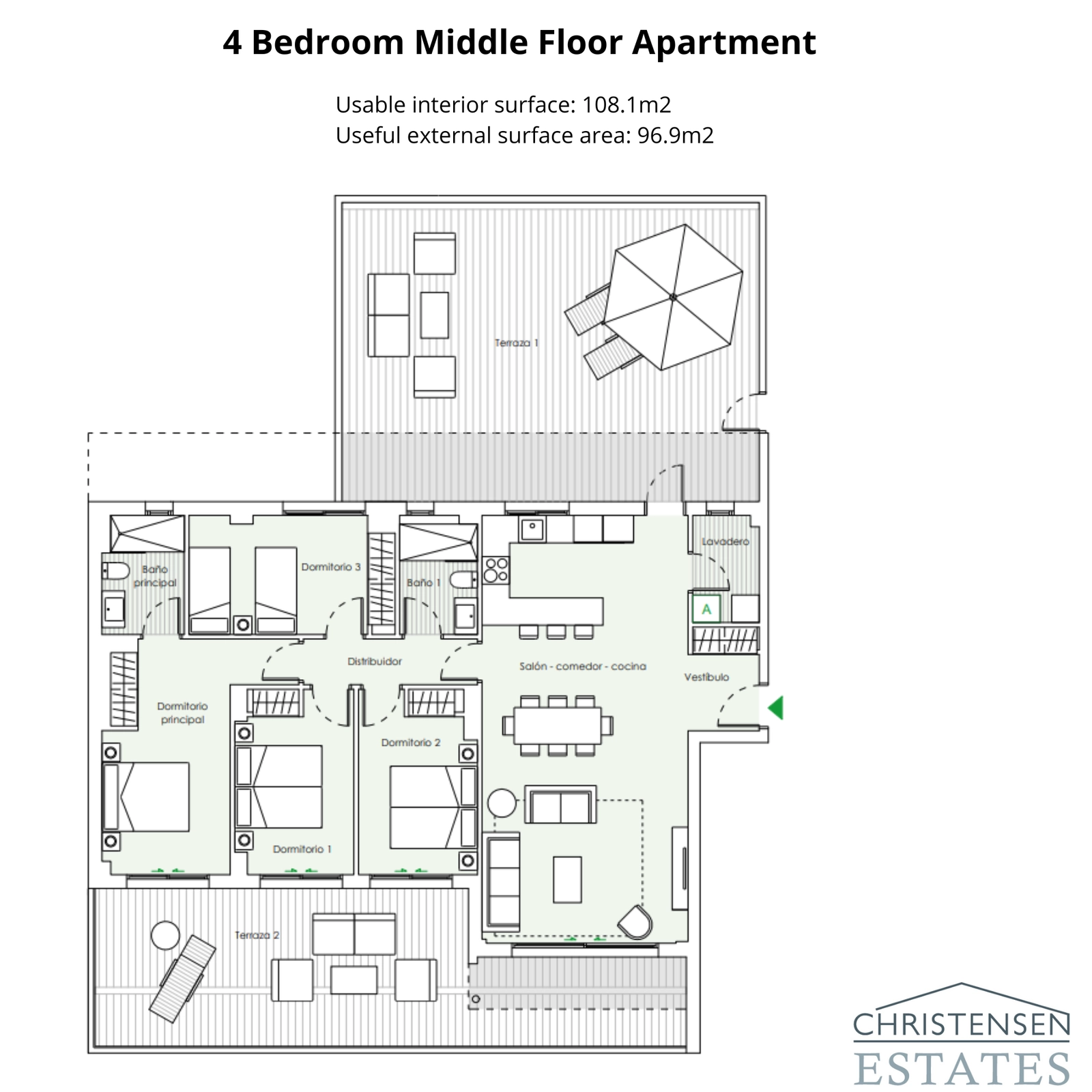 En rummelig lejlighedsindretning med fire soveværelser og to separate terrasser, der tilbyder rigelig udendørs plads og privatliv for hele familien.