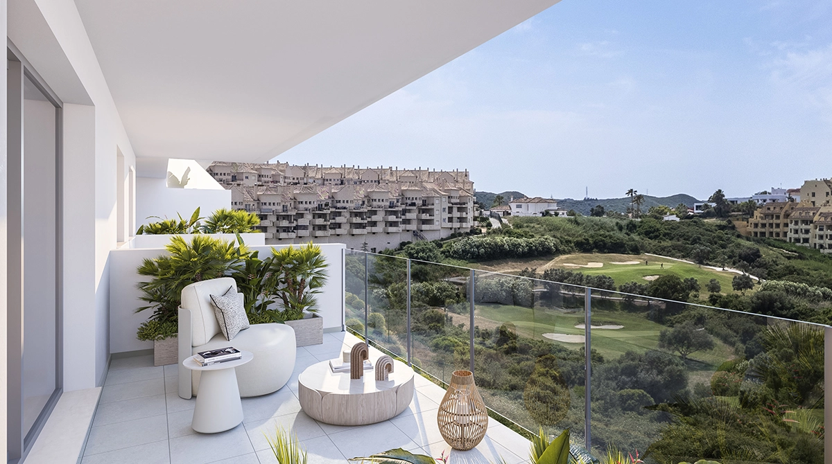 Slap af på din private terrasse og nyd den fredfyldte udsigt over den omkringliggende golfbane og de bølgende bakker.