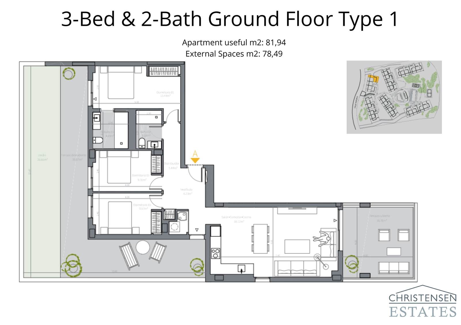Denne rummelige plantegning i stueetagen med tre soveværelser inkluderer en privat have og en stor overdækket terrasse, ideel til familielivet.