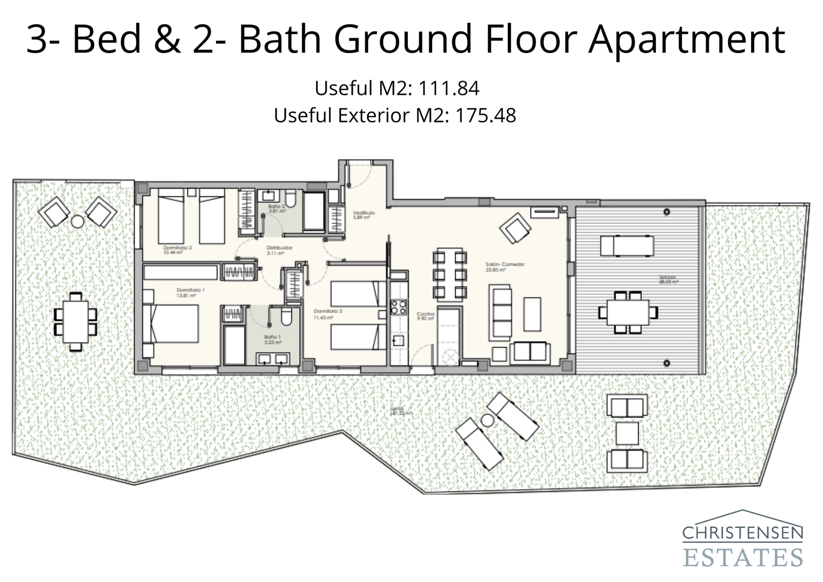 Rummelig tre-værelses bolig i stueetagen med omfattende terrasse- og haveområde, ideel for familier.