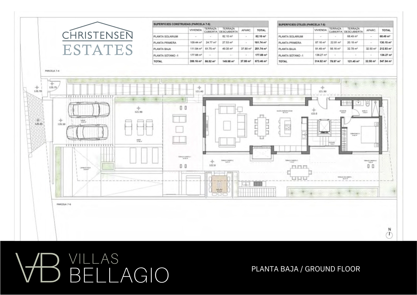 Stueetage: En åben planløsning forbinder stue, spisestue og køkkenområder og flyder problemfrit ud til hovedterrassen, den private have og swimmingpoolen.